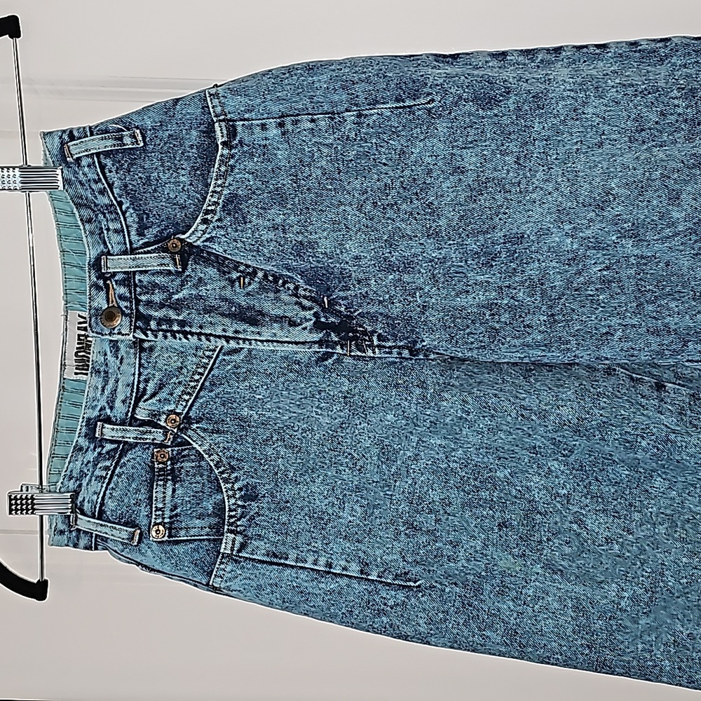 Vintage 80s Unionbay Chic Blue Acid Wash Jeans w/yoke& tapered leg Size 7x 29 - Picture 2 of 13